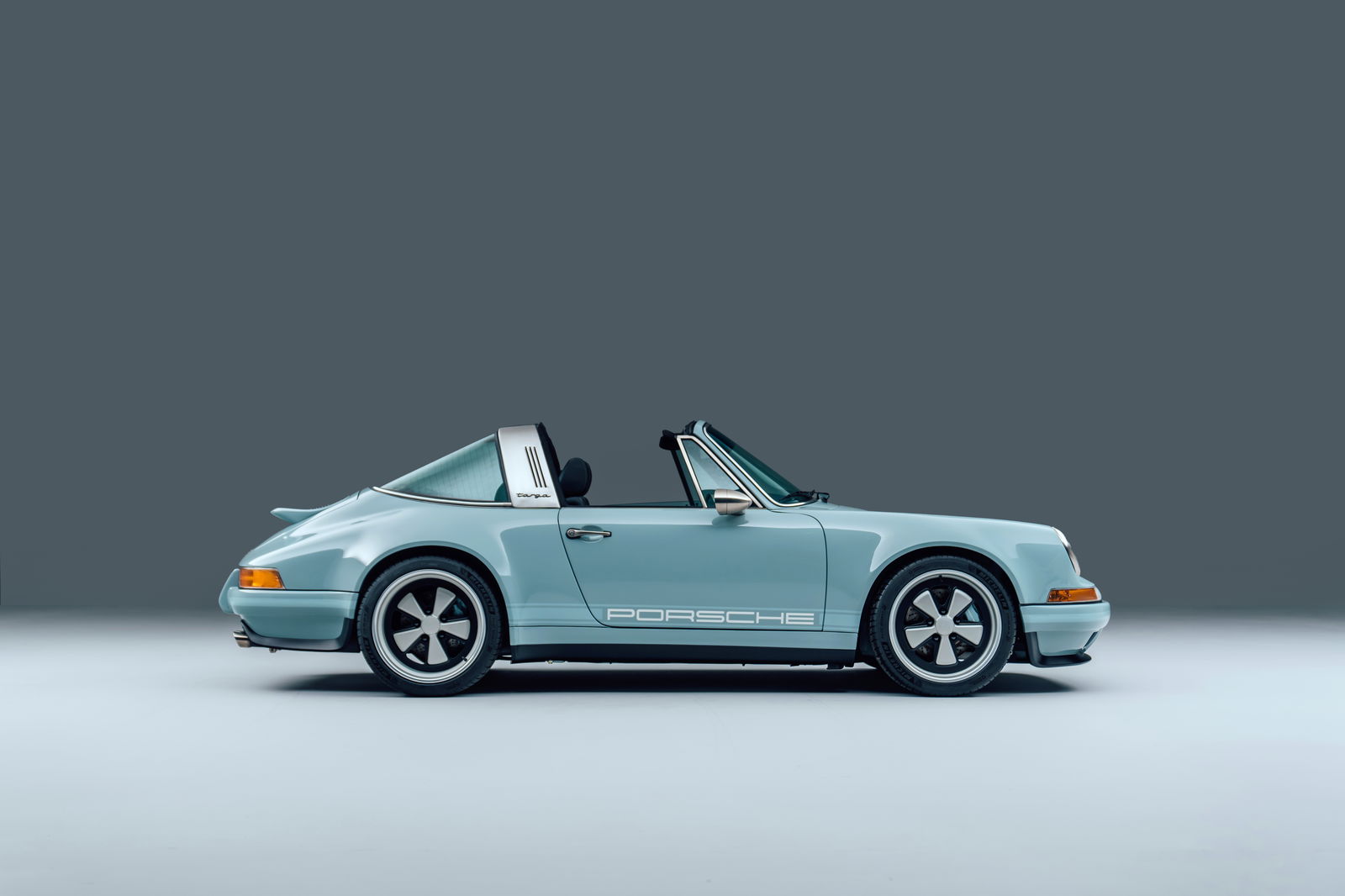 Porsche 911 modified by Theon Design